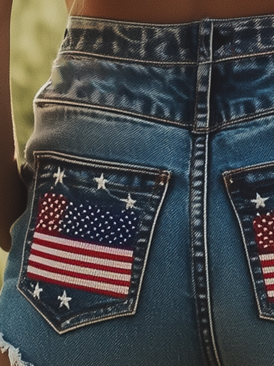 Fashionable Sexy Pocket Embroidered Denim Shorts